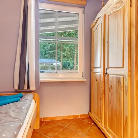 Ferienhaus Bergstrasse 1 * 科斯旺德特